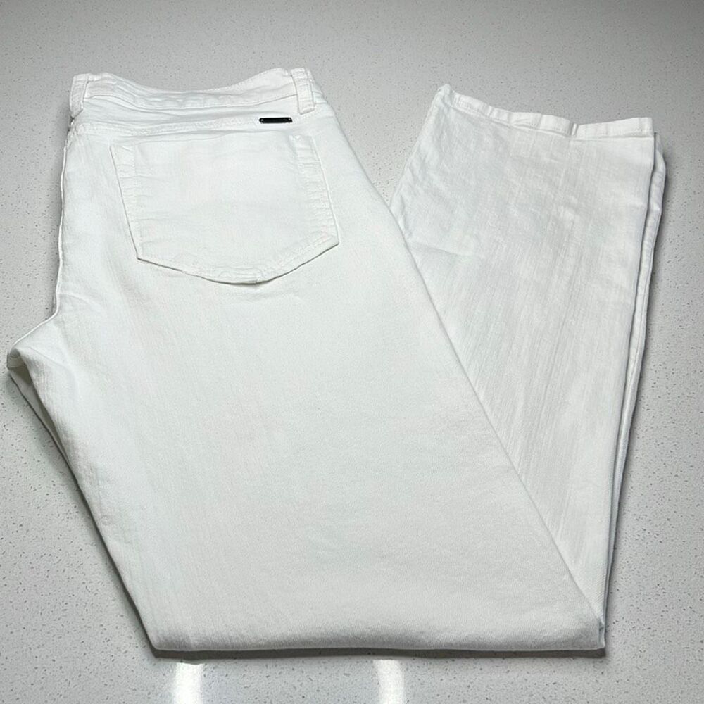 Joes Jeans Summer White Classic Fit Size 36/34